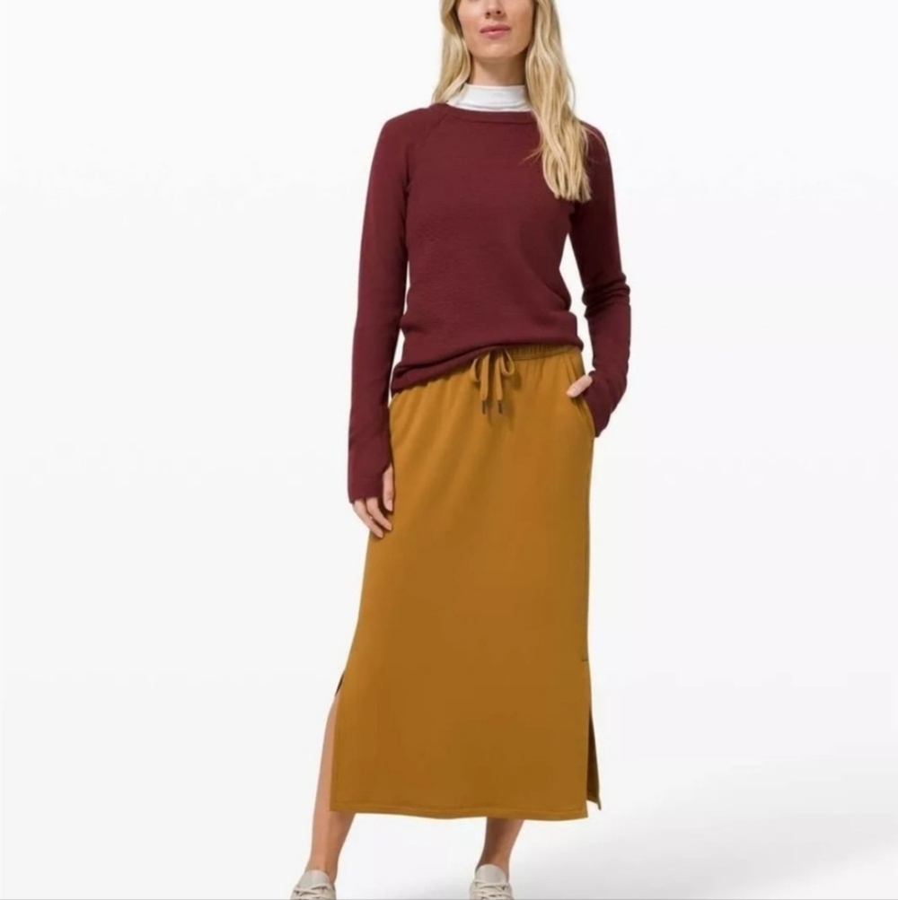 Lululemon Merino Wool Crewneck Pullover Knit Savannah Sweater Maroon Size 8